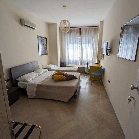 Napoli City Inn Экстерьер фото