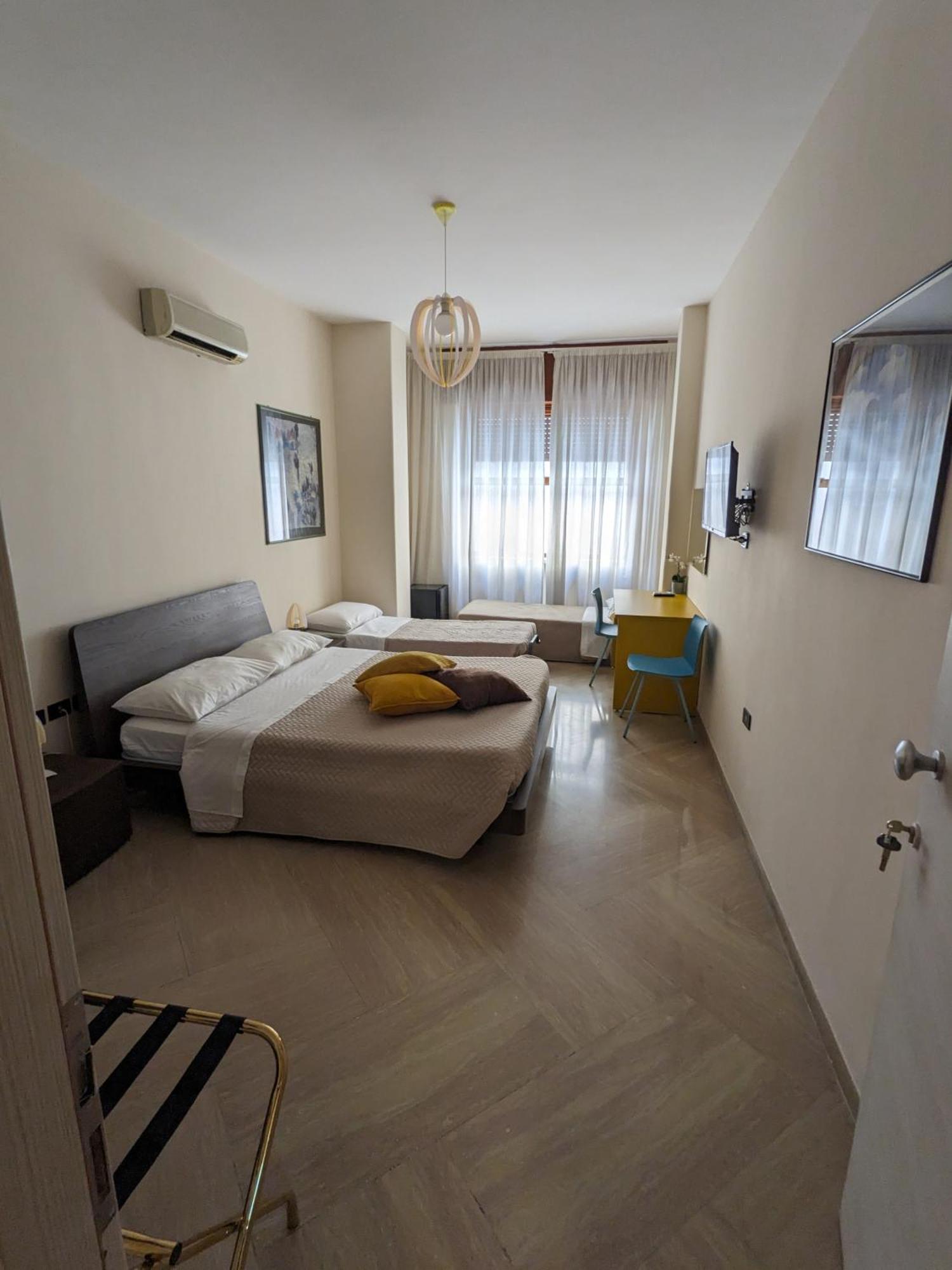 Napoli City Inn Экстерьер фото